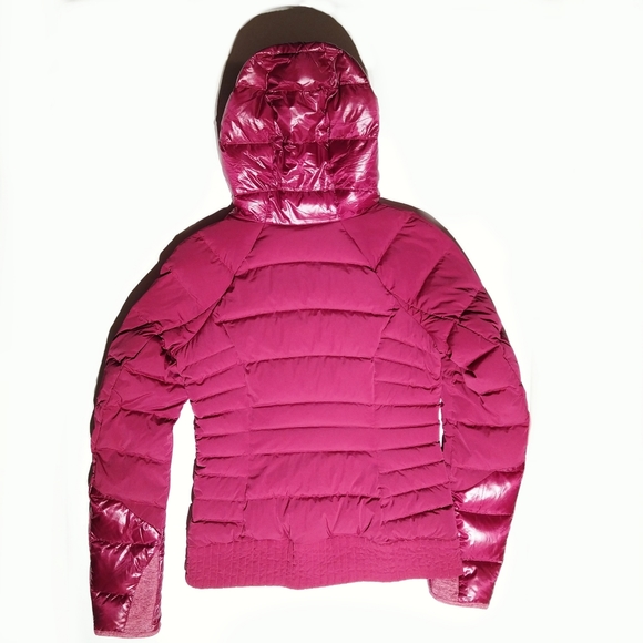 *SOLD* Lululemon 'Down Right Cozy Pullover' Goose - Picture 5 of 12